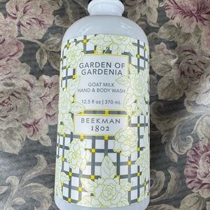 Beekman 1802 Garden of Gardenia Goat Milk Hand & Body Wash - White and Yellow
